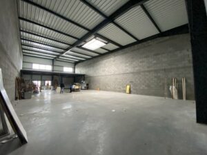 Vente Entrepôt – Local d&rsquo;activité à CESSON-SÉVIGNÉ de 351m² - Réf. n°4797 - PHOTO3_4797_1773652921.jpg