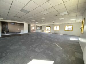 Location Entrepôt – Local d&rsquo;activité à CESSON-SÉVIGNÉ de 500m² - Réf. n°4832 - PHOTO3_4832_1790777995.jpg