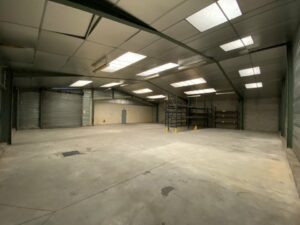 Location Entrepôt – Local d&rsquo;activité à CESSON-SÉVIGNÉ de 500m² - Réf. n°4832 - PHOTO5_4832_1790777996.jpg