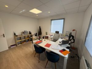 Vente Bureaux à Pacé de 108m² - Réf. n°4430 - PHOTO8_4430_1793020711.jpg