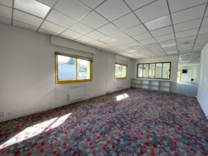 Location Entrepôt – Local d&rsquo;activité à CESSON-SÉVIGNÉ de 500m² - Réf. n°4832 - PHOTO8_4832_1790777998.jpg