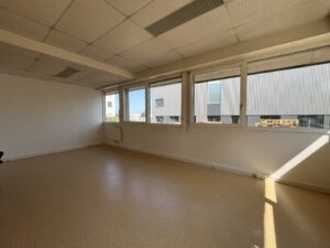 Location Bureaux à Chantepie de 85m² - Réf. n°2867 - PHOTO9_2867_1787143363.jpg